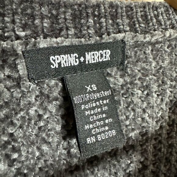 CLEARANCE! Gray Spring & Mercer Crewneck Sweater Size XS EUC - Picture 6 of 6